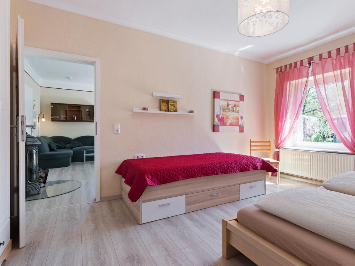 Elegant Apartment With Garden In Gingst Exterior photo